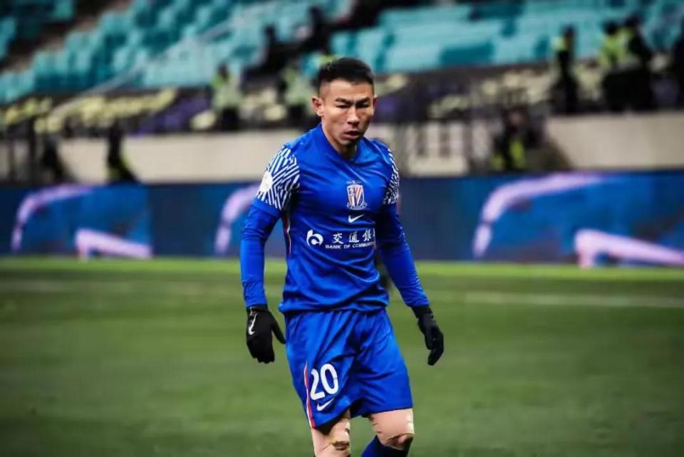 gtimg, 队更衣室稳 gtimg, 队更衣室稳